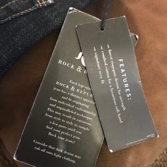 👖ROCK & REPUBLIC BOOTCUT JEANS SIZE 4M - NWT👖 - Picture 5 of 8